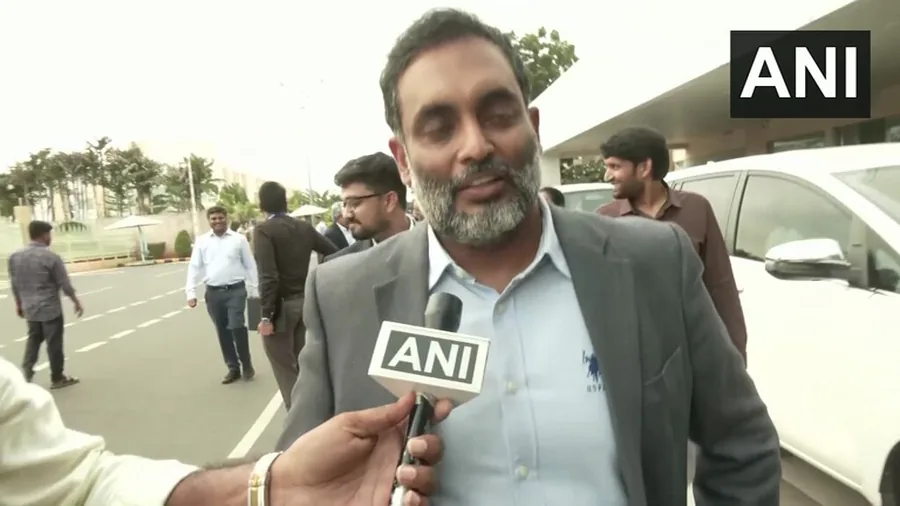 Swadeep Pillarisetti of PanIIT Alumni India speaking to an ANI reporter in Amaravati.