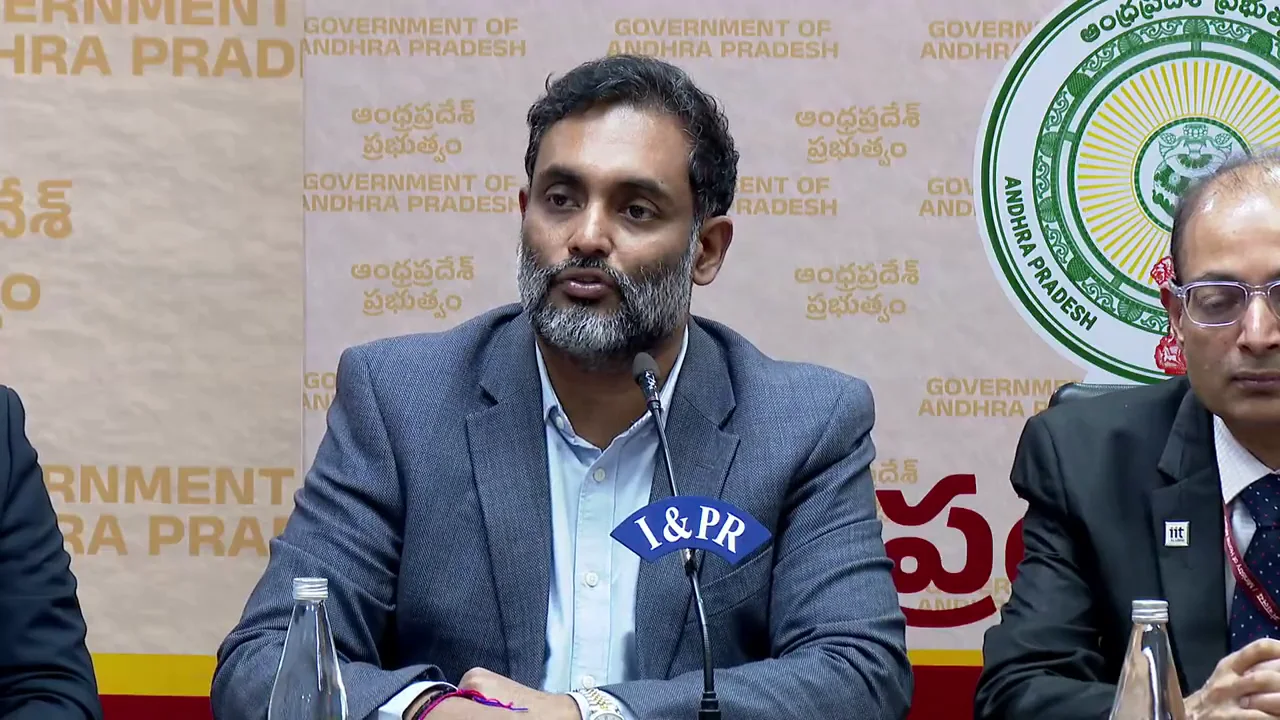 Swadeep Pillarisetti, Co-Chair of the PanIIT Andhra Pradesh Summit 2026, speaking at the press conference.