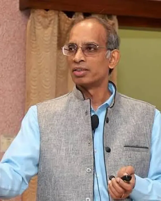 Dr. R. Balamuralikrishnan